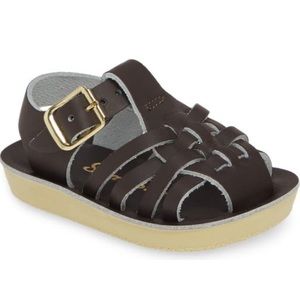Salt Water Sandals water friendly fishman Sandals